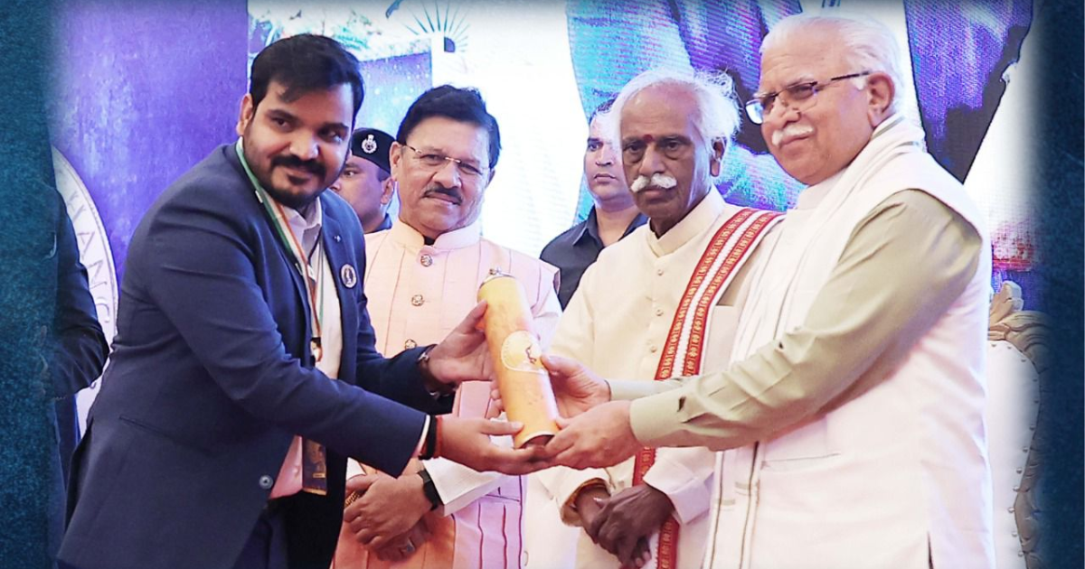 Haryana Governor and Chief Minister awarded Business Icon Rupesh Pandey with Champion of Change Award